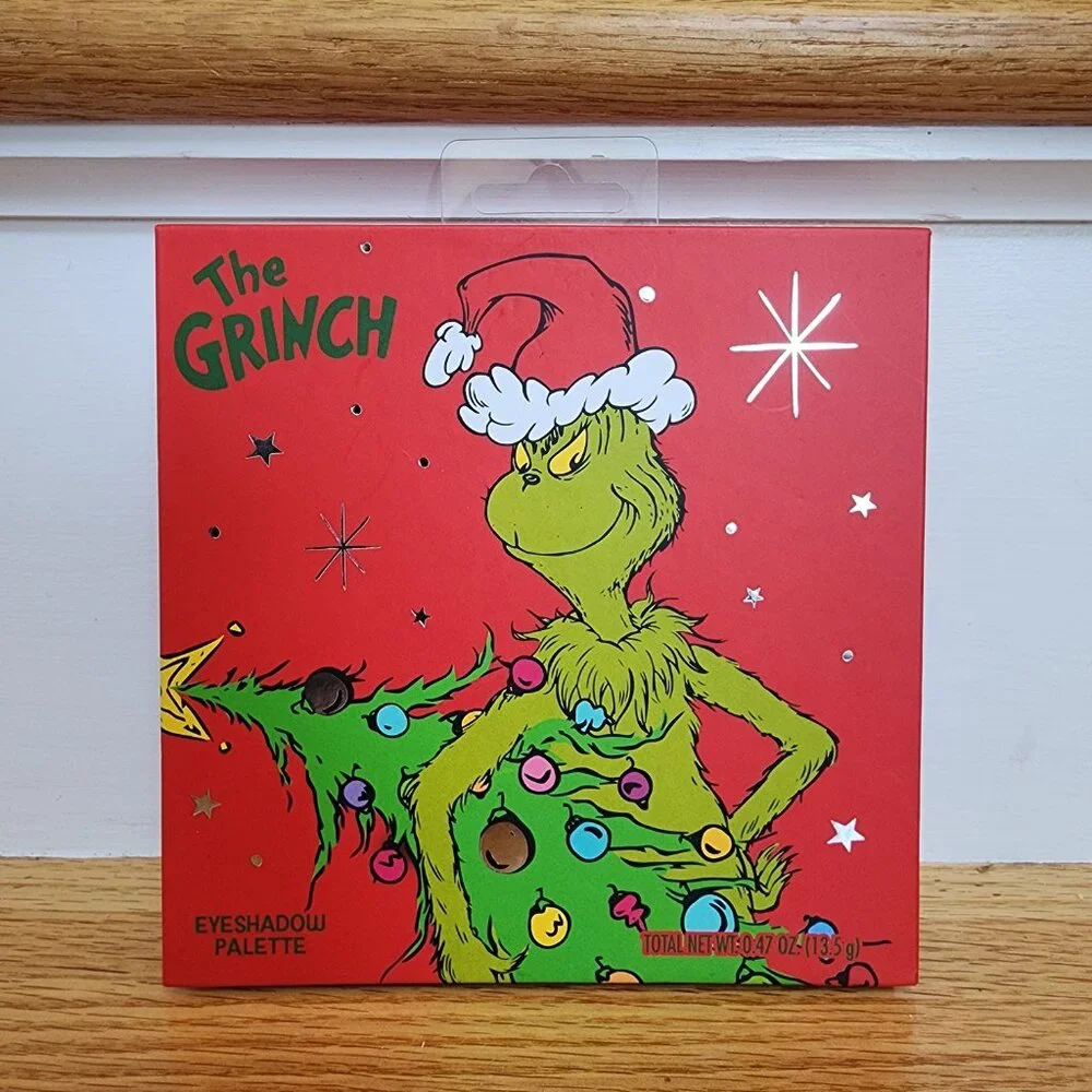 Grinch eyeshadow palette NEW